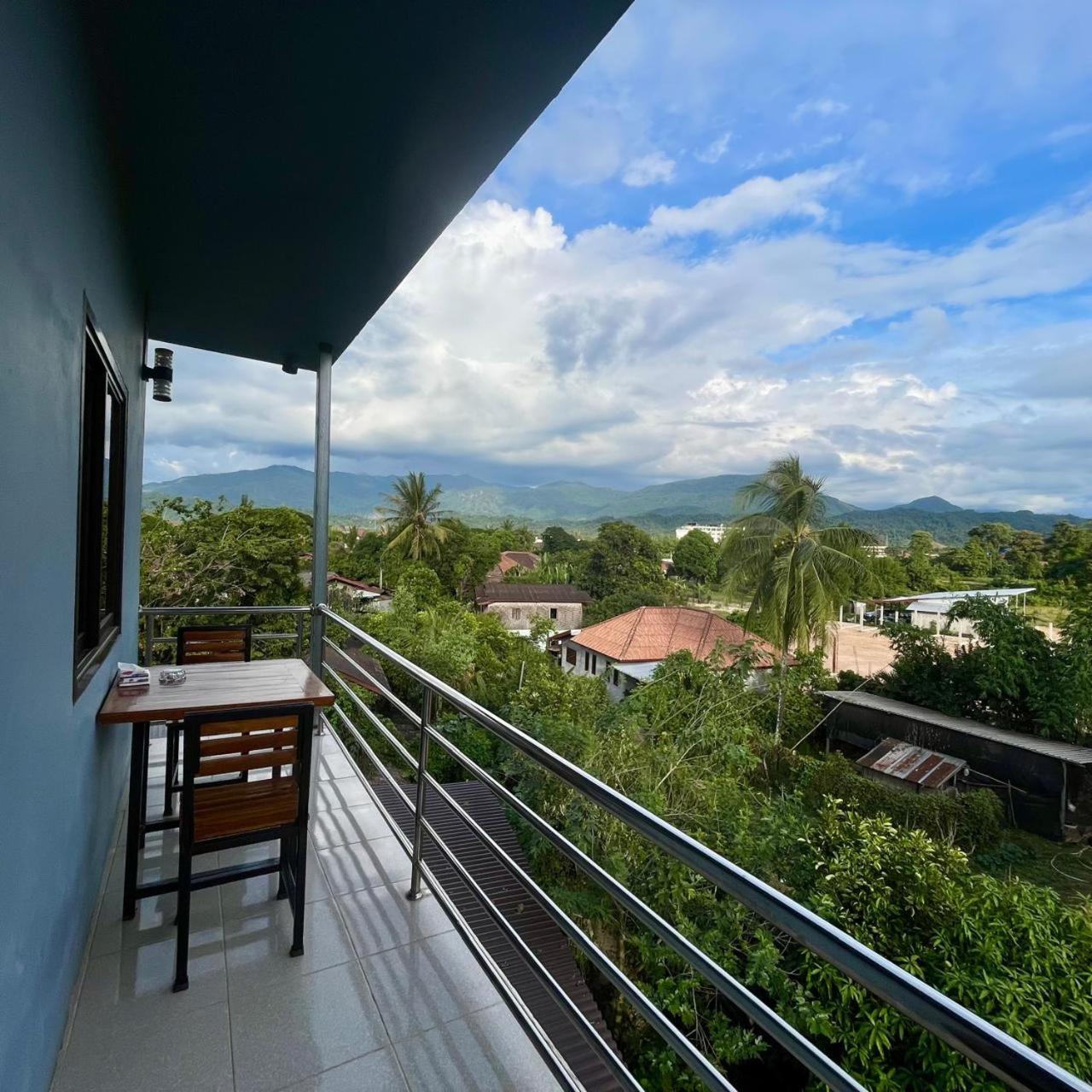 Smile Guesthouse Vangvieng Vang Vieng Extérieur photo