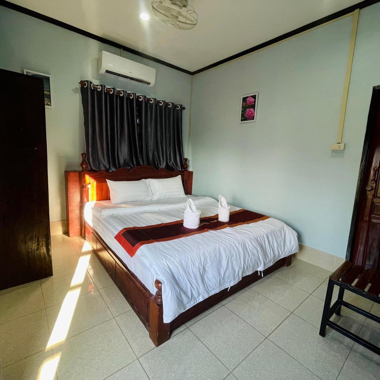 Smile Guesthouse Vangvieng Vang Vieng Extérieur photo