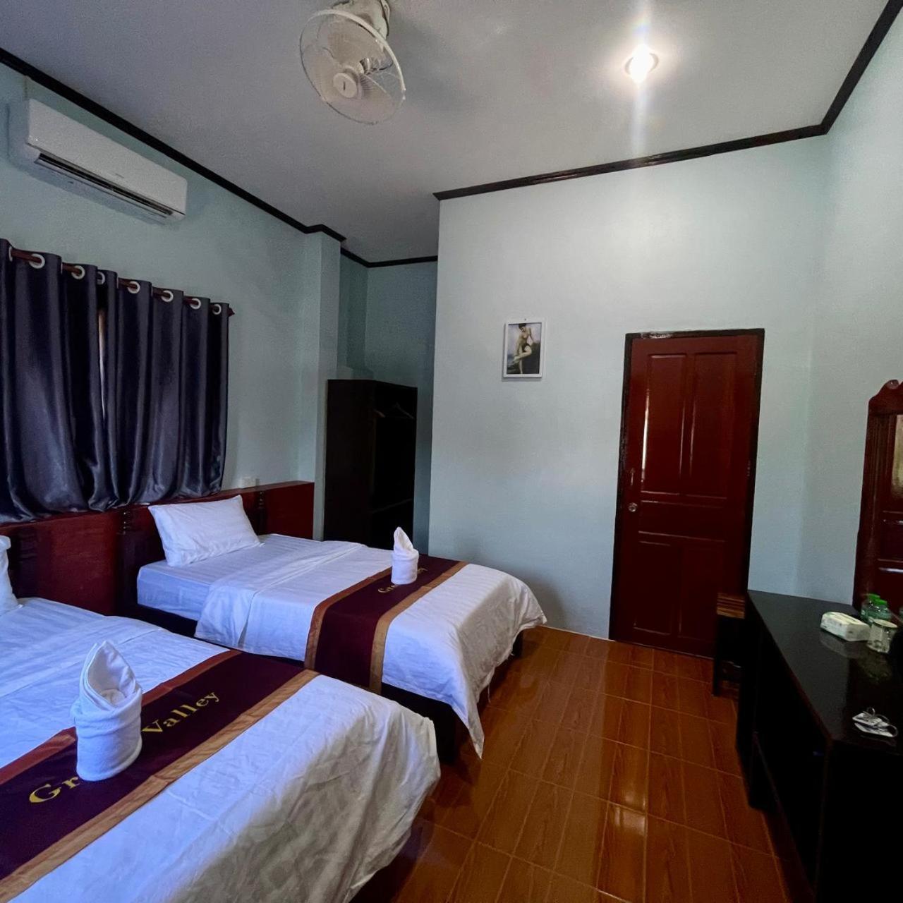 Smile Guesthouse Vangvieng Vang Vieng Extérieur photo