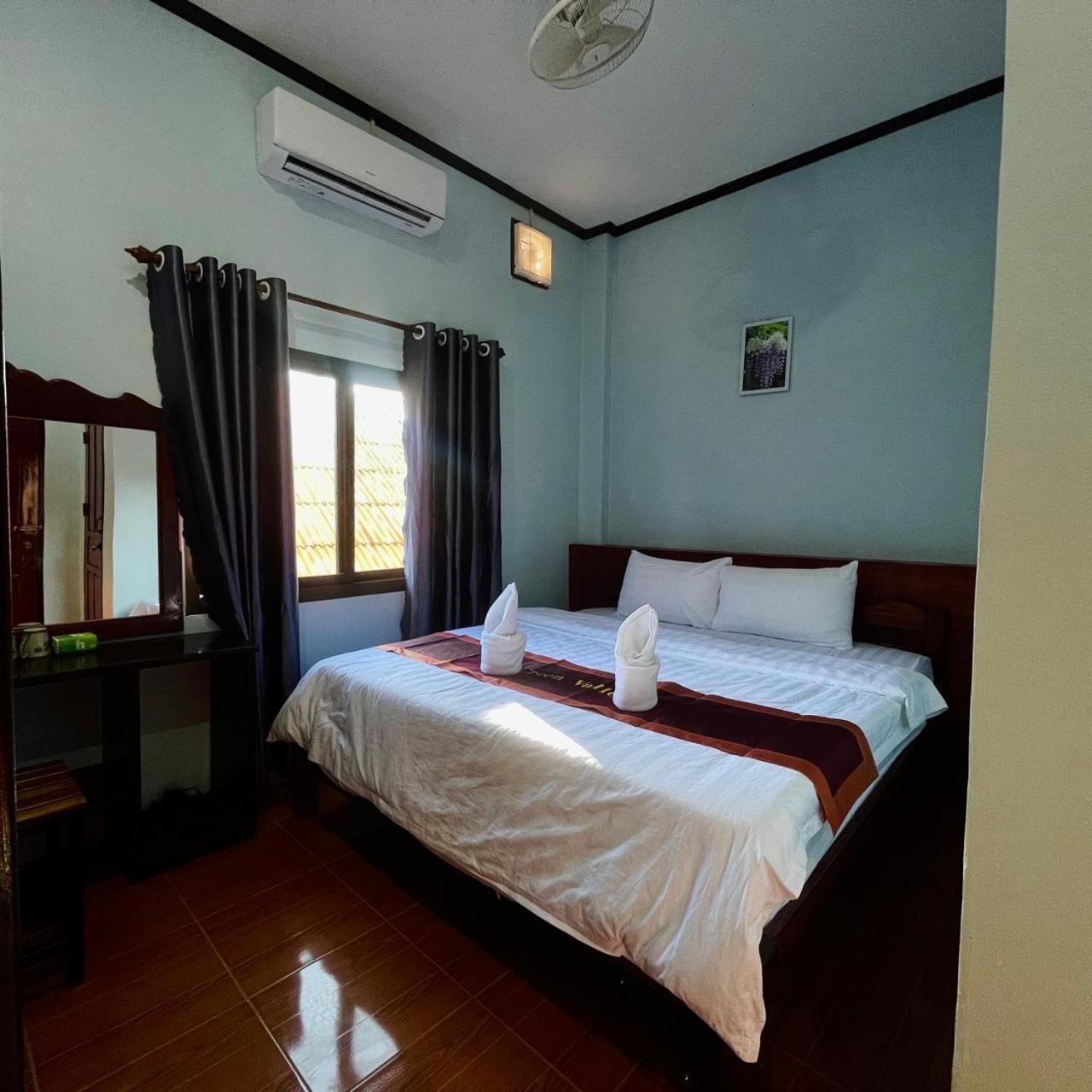 Smile Guesthouse Vangvieng Vang Vieng Extérieur photo